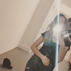 Meet your Posher, Allie